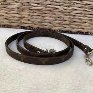 Authentic Louis Vuitton Shoulder Strap 46” length with claps at each end Brown